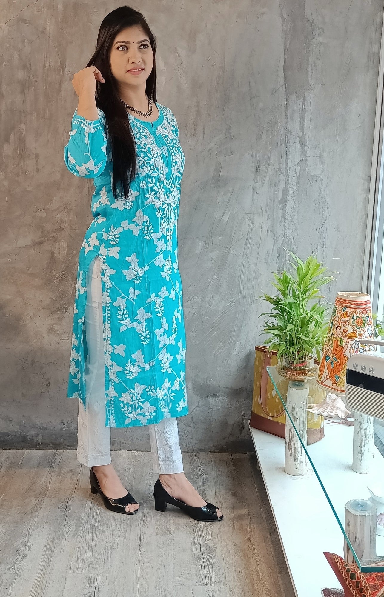 "Full view of authentic handloom kurti in Raipur - Loomkar