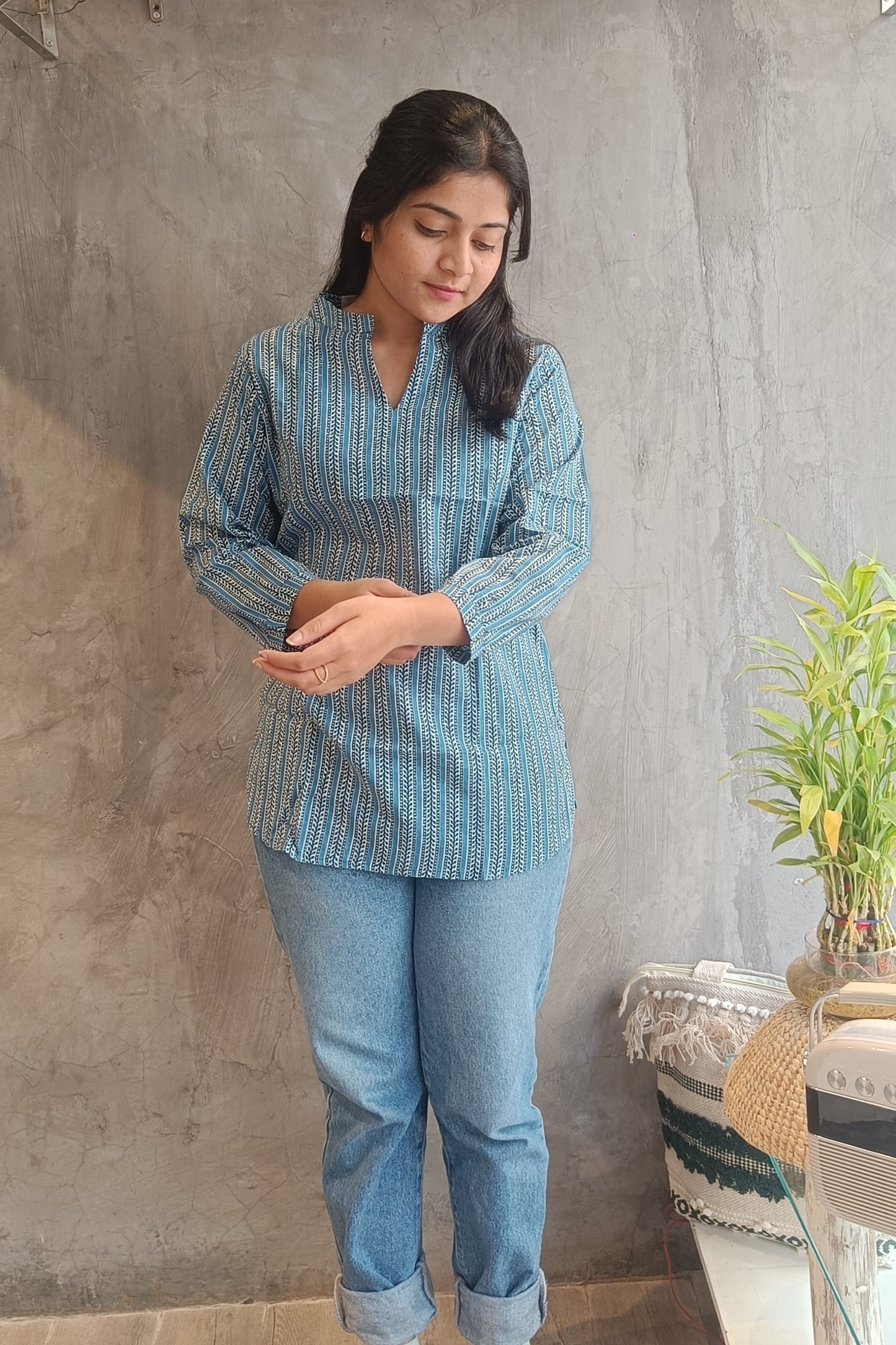 lining Indigo Shots Top