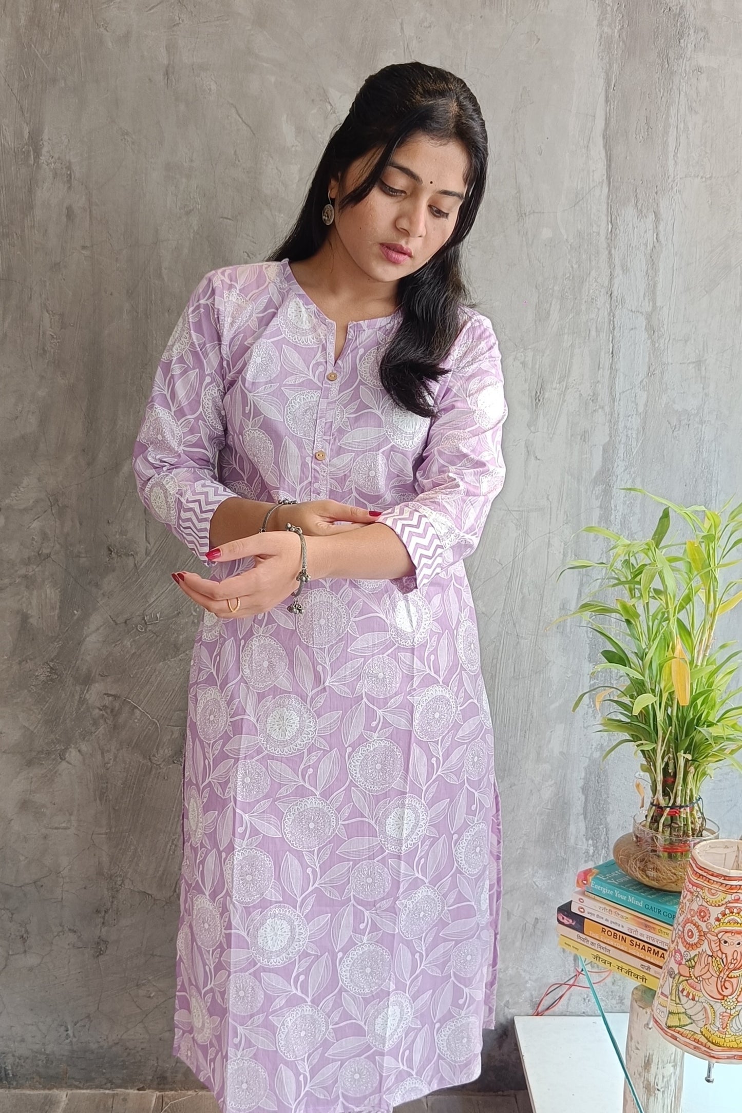 "Full-length image of Loomkar lavender white floral handloom co-ord set showing breathable cotton fabric."
