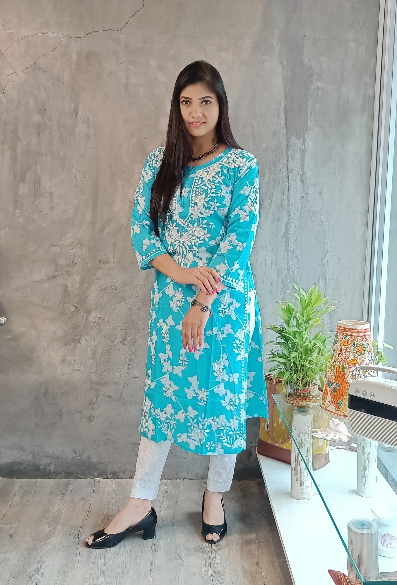 "Premium handloom Chikankari kurti from Loomkar Raipur  Chhattisgarh
