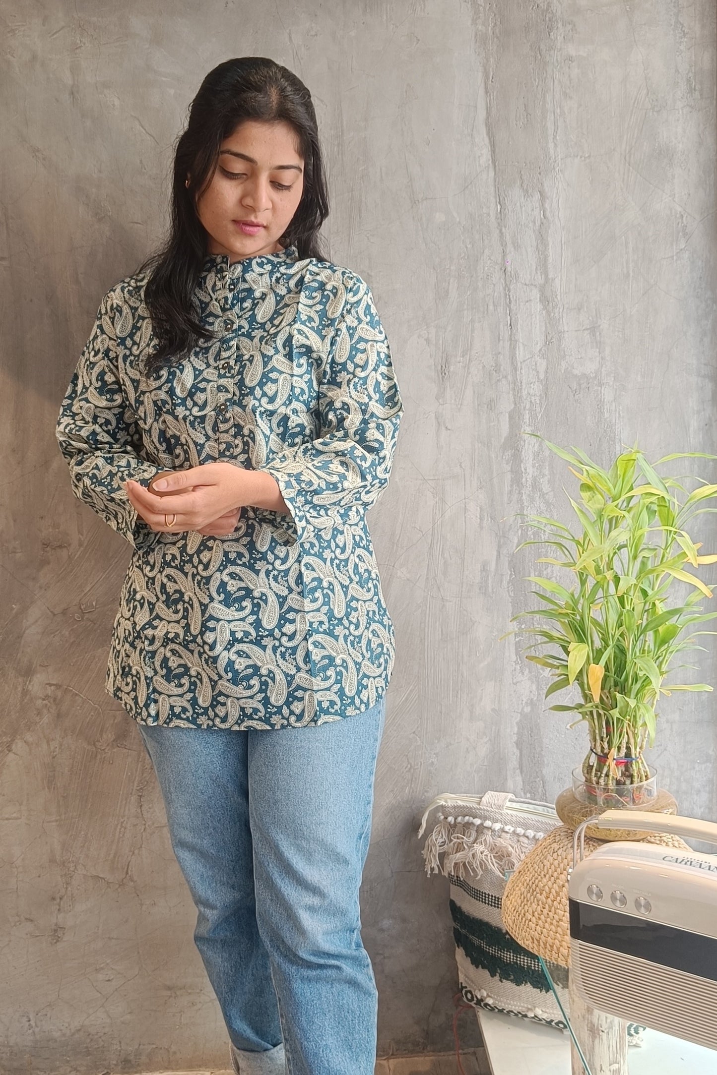 Indigo Carry Short Top
