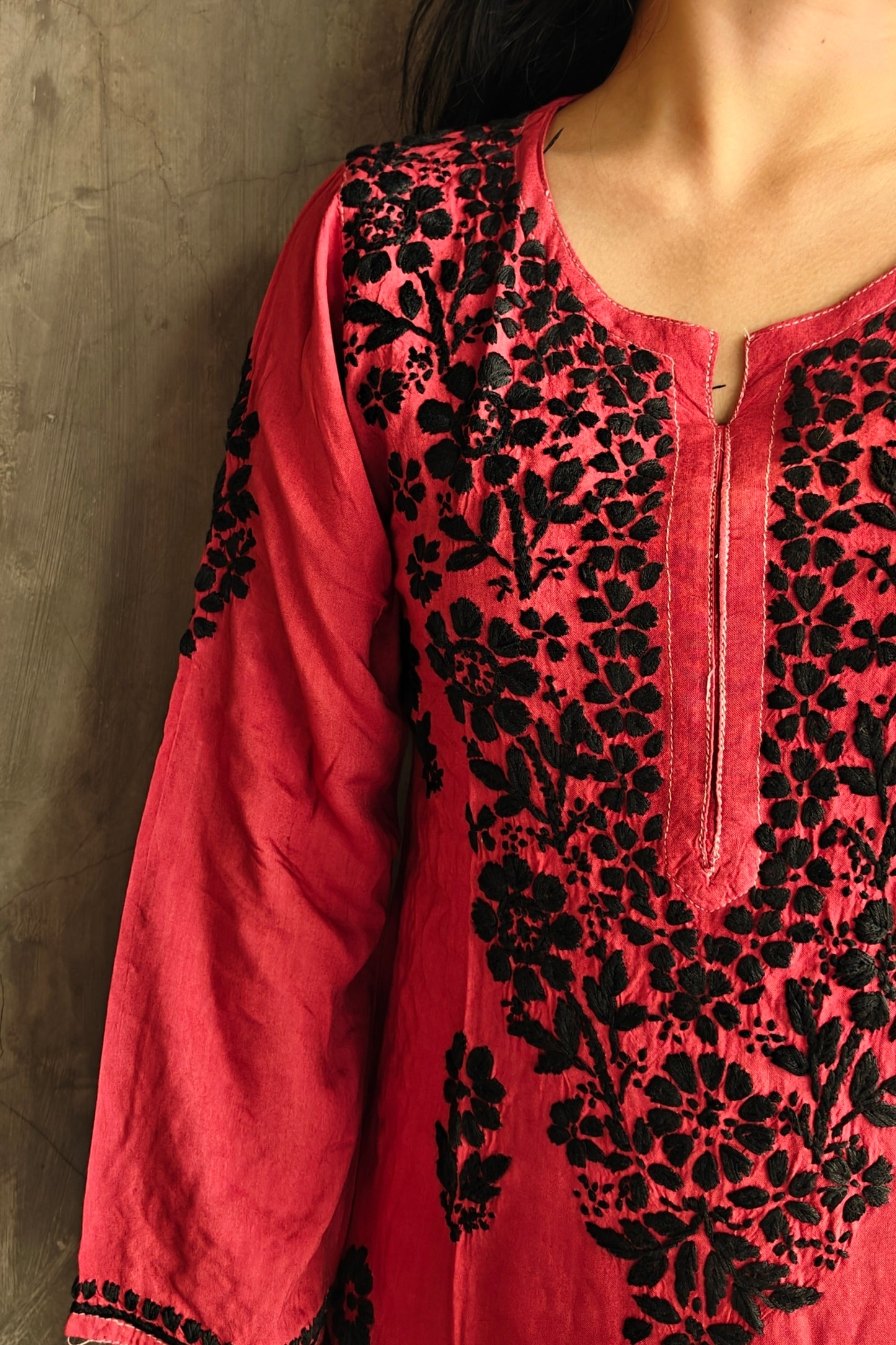 Maroon Pink Chikankari Black Rose