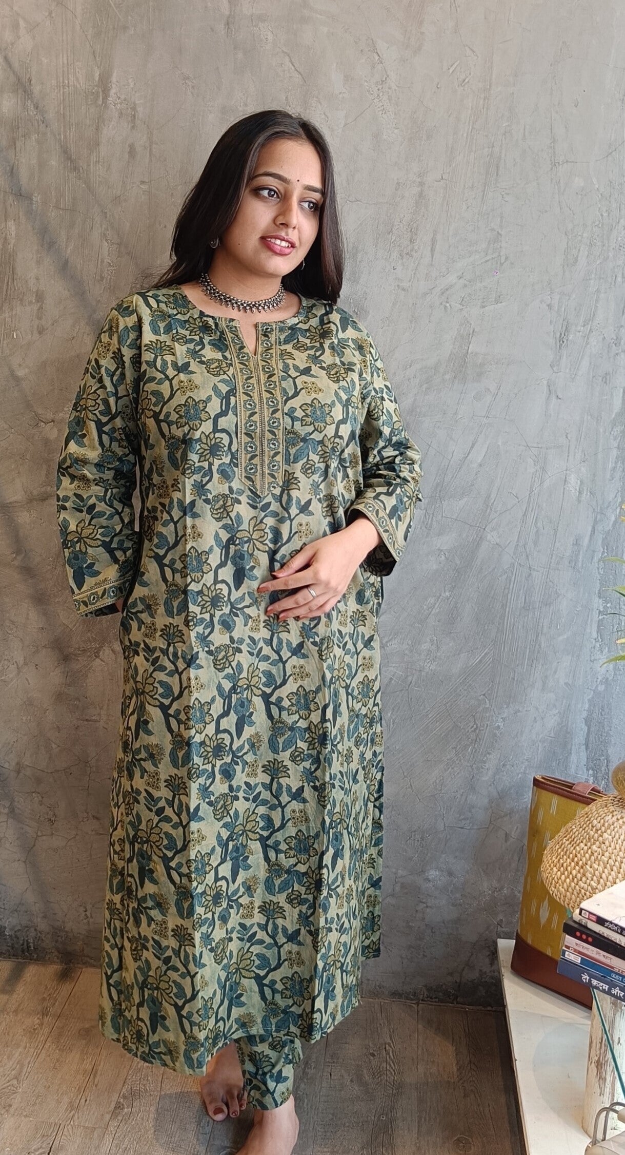 "Full-length image of Loomkar green vanaspati co-ord set highlighting breathable handloom cotton and elegant ethnic design."